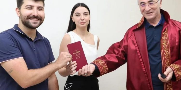 ÇİFTLERİMİZE MUTLULUKLAR DİLİYORUZ!
