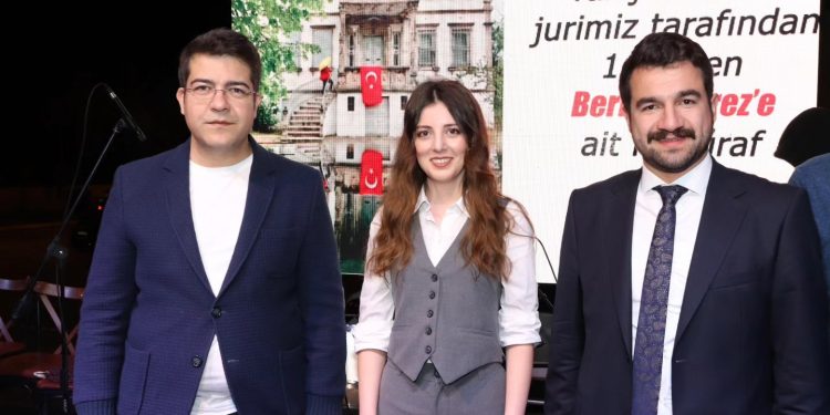 PİRAZİZ BELEDİYESİ’NİN FOTOĞRAF YARIŞMASINDA DERECEYE GİRENLERE ÖDÜLLERİ VERİLDİ!